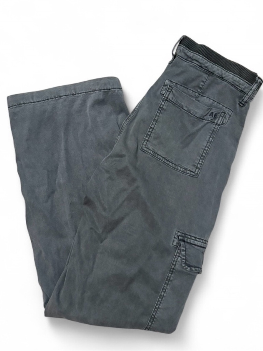 American Eagle Women’s Cargo Pants in Charcoal Gray - Picture 2 of 5